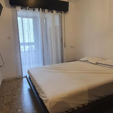 Apartment Mariscal 3 - Arena